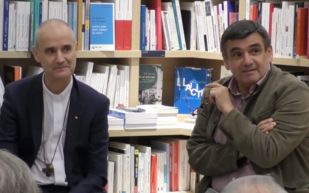 Rencontre entre deux hommes d’église en commune ouverture